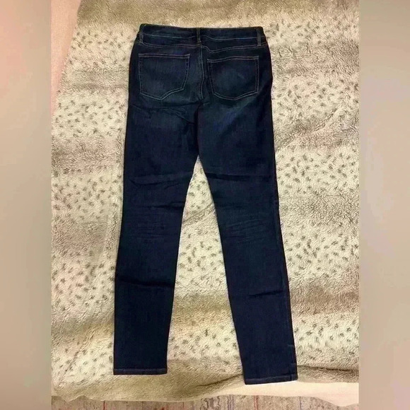 Lou & Grey Skinny Jeans - Picture 5 of 8